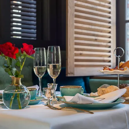 Exclusive The Secret Garden B&B